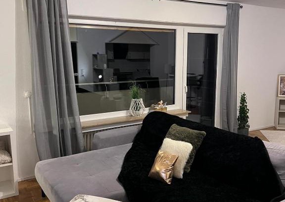 Luedenscheid Apartment | Zentral gelegenes Apartment - DSL, Küche, Balkon, Parkplatz