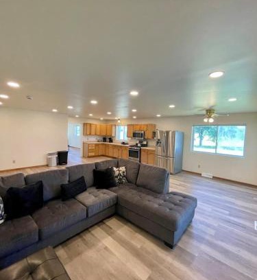 Wisconsin Dells Apartment | Zero Rock Two-Story Suite