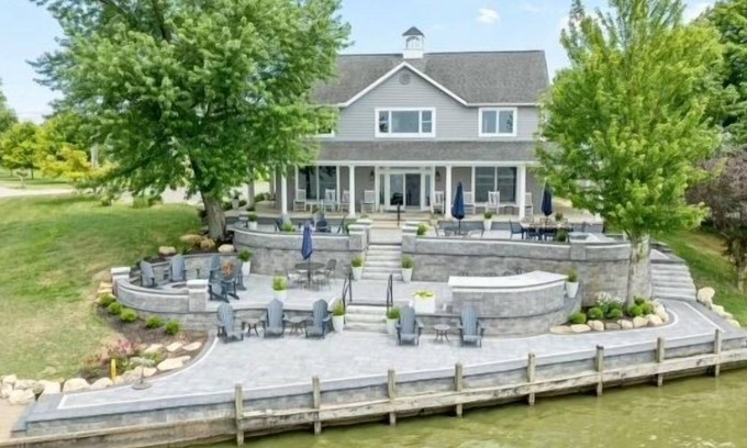 Saint Johns House | Zettler Cottage - waterfront with sunset view