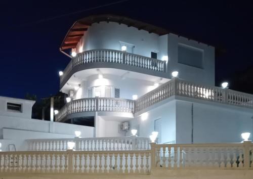 Dhermi Apartment | Zhupa Guesthouse