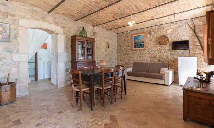 Abbateggio Apartment | Zi Nunzie by Typney