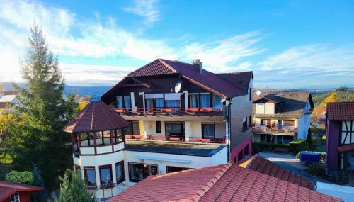 Rotensol House | Zi13 Doppelzimmer Schönblick mit Terrasse