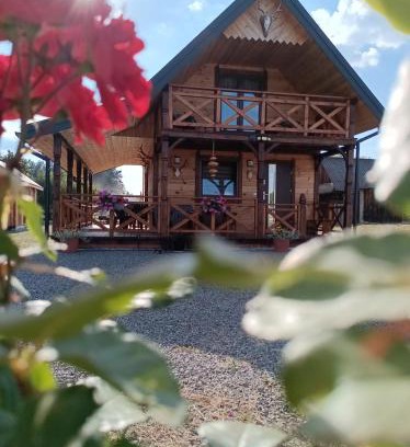 Adamow House | Zielone Rykowisko - Myśliwski domek całoroczny
