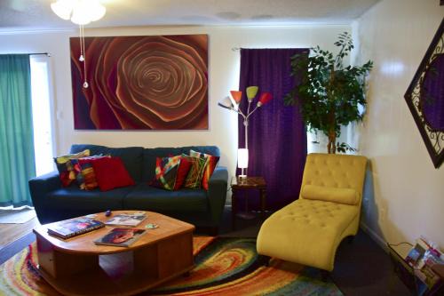 Barton Hills House | Zilker&Barton MuseumHome- Ideal for F1, Holidays & Extended Stays