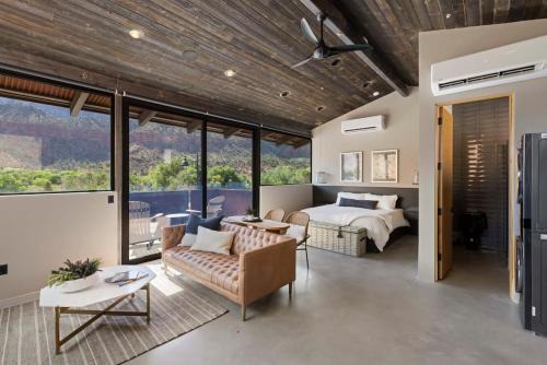 Zion National Park South Entrance Apartment | Zion Loft With Canyon Views Unit 1