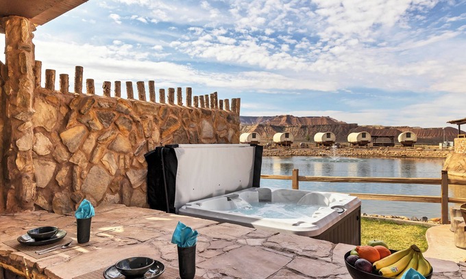 Virgin Resort | Zion White Bison