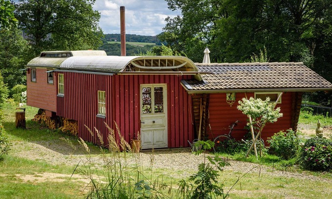 Helten House | Zirkuswagen Zauberei