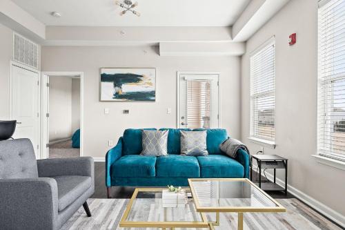Zionsville Apartment | Ziva Luxe 2BR 2BA Near DT Indy