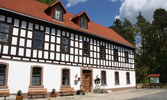 Serba Apartment | Zu den grauen Ziegenböcken