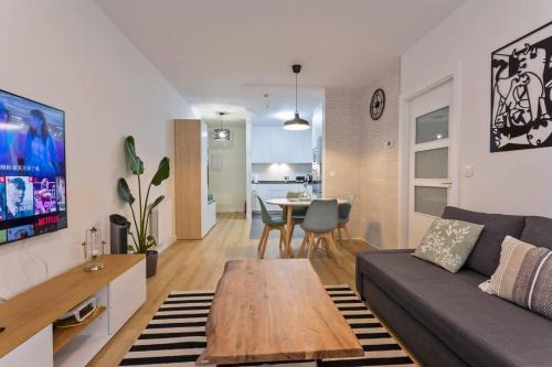 Zabala Apartment | Zubietetxea nuevo con garage urbano gratis