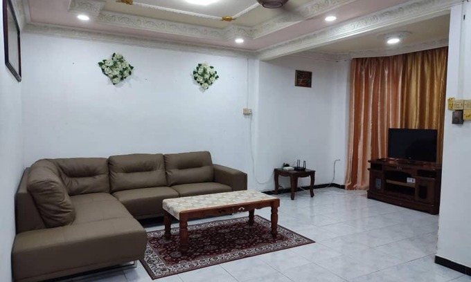 Sandakan House | ZULAIKHA HOMESTAY