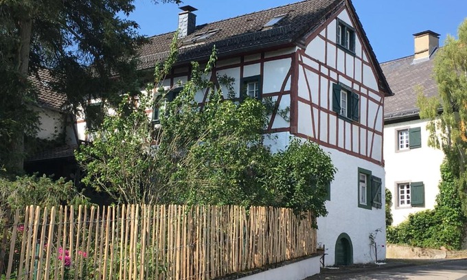 Ahrdorf Apartment | Zum-Goldenen-Schaf