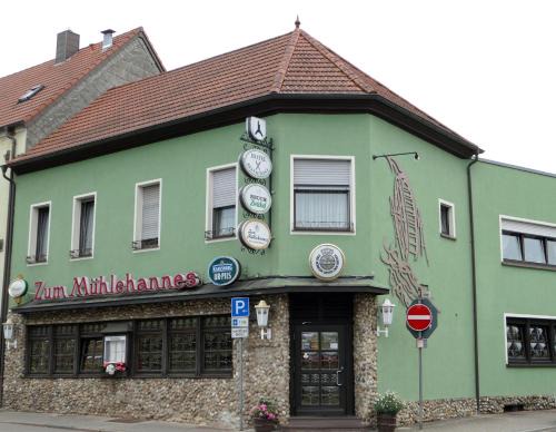 Sankt Ingbert Bed & Breakfast | Zum Mühlehannes