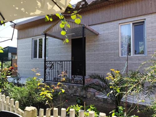 Chakvi House | zveno house