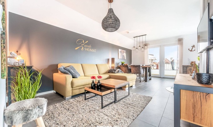 Busum Apartment | Zweite Heimat - infrared cabin, fireplace, close to the beach and North Sea