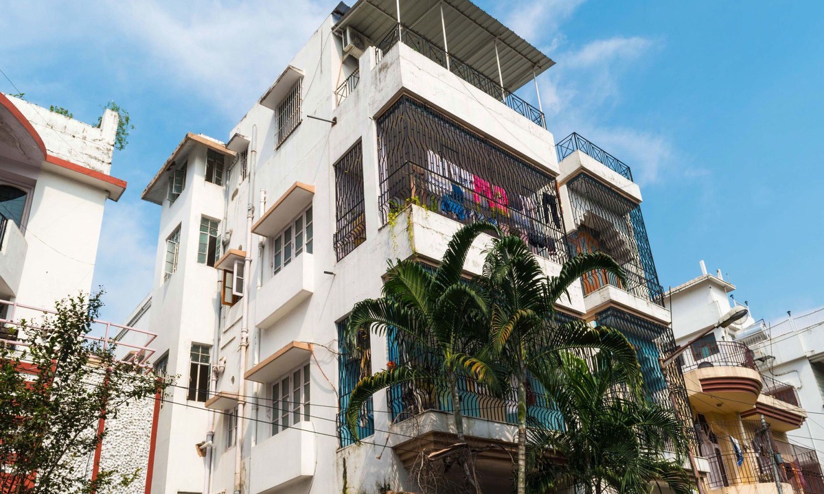 Oyo Salt | Sector II