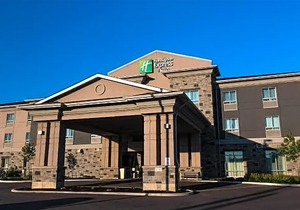 Holiday Inn Express Thunder Bay, an Ihg Hotel