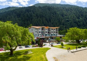 Harrison Beach Hotel