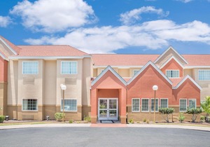 Microtel Inn & Suites by Wyndham Corpus Christi/Aransas Pass