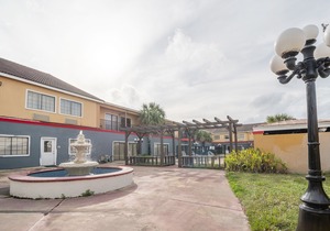 Baymont by Wyndham Houston North