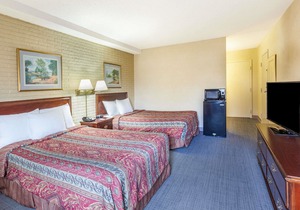 Travelodge by Wyndham Winchester