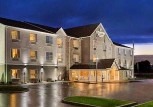 Country Inn & Suites by Radisson, Hiram, GA