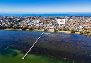 Jetty Motel the Entrance