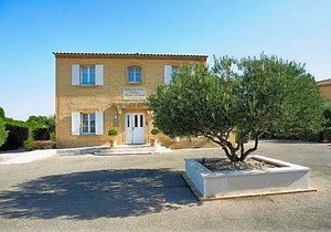 Residhotel Golf Grand Avignon