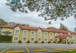 Microtel by Wyndham Tarlac