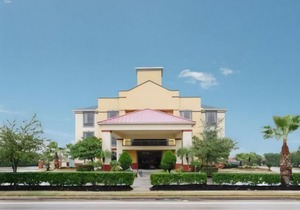 Comfort Suites Houston West at Clay Road