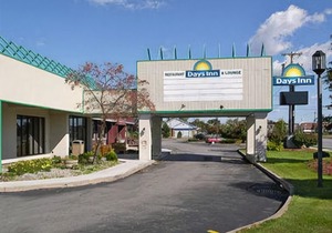 Days Inn by Wyndham Henrietta/Rochester Area