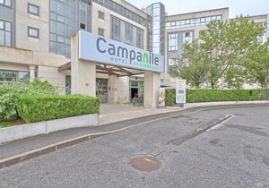 Hotel Campanile Roissy