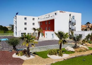 Kyriad Perpignan Sud