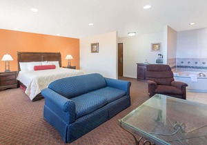 Days Inn by Wyndham Minot