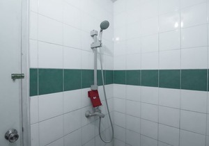 RedDoorz @ Buah Batu 3