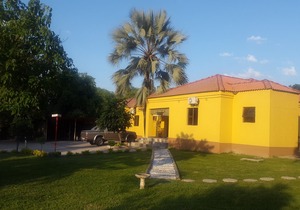 Maun Executive Inn