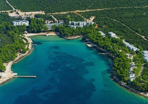 Crvena Luka Resort