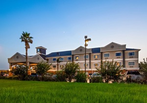 Best Western Mainland Inn & Suites