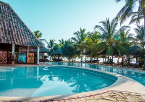 Uroa Bay Beach Resort