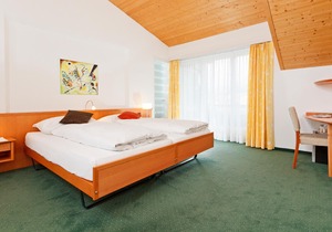 Schweizerhaus Swiss Quality Hotel