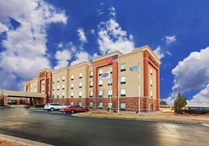 Hampton Inn & Suites Owasso