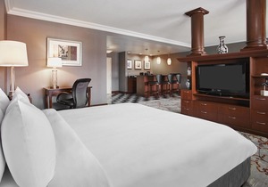 Teaneck Marriott at Glenpointe