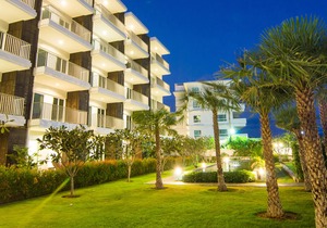 The Sea Condominium A22