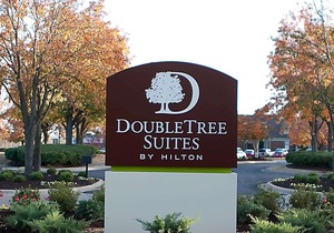 DoubleTree by Hilton Huntsville-South