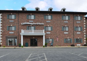 Country Hearth Inn & Suites Edwardsville