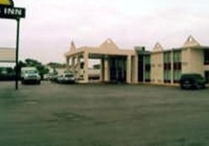 Days Inn by Wyndham Duncan