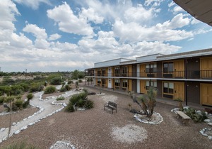 Landmark Lookout Lodge