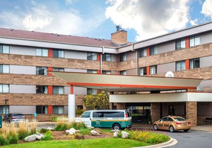 Quality Inn & Suites Mall of America - MSP Airport