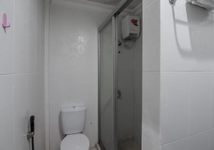 RedDoorz Syariah Near Jamtos Jambi