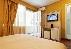 Canova Rooms in Spanish Steps